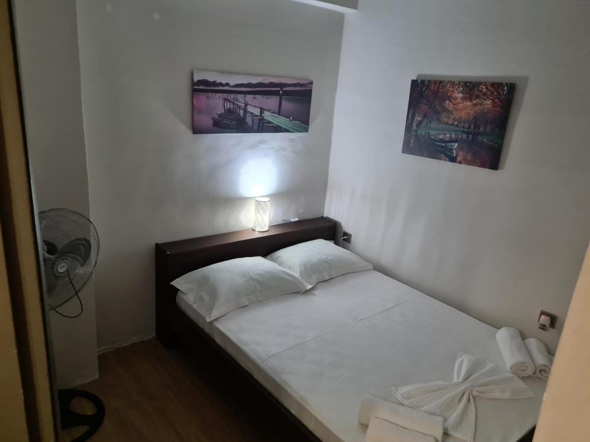 Apartments "Antonis" Nea Filadelfia Athens Exterior photo
